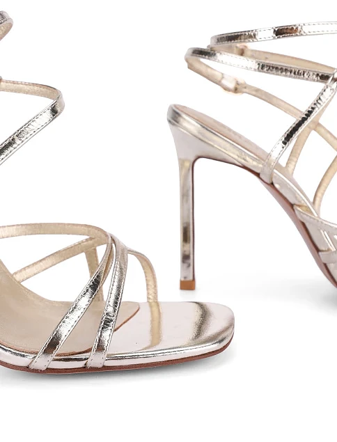 Женские босоножки кожаные золотого цвета - фото 2 - Miraton