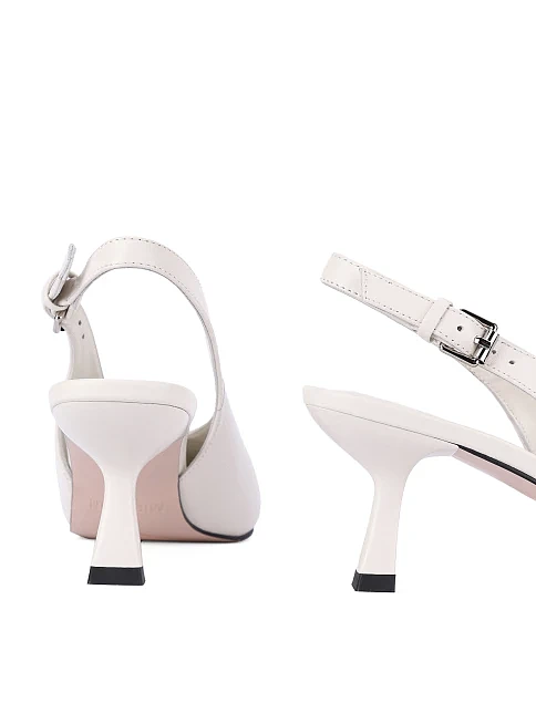 Жіночі туфлі шкіряні рисового кольору - фото 6 - Miraton