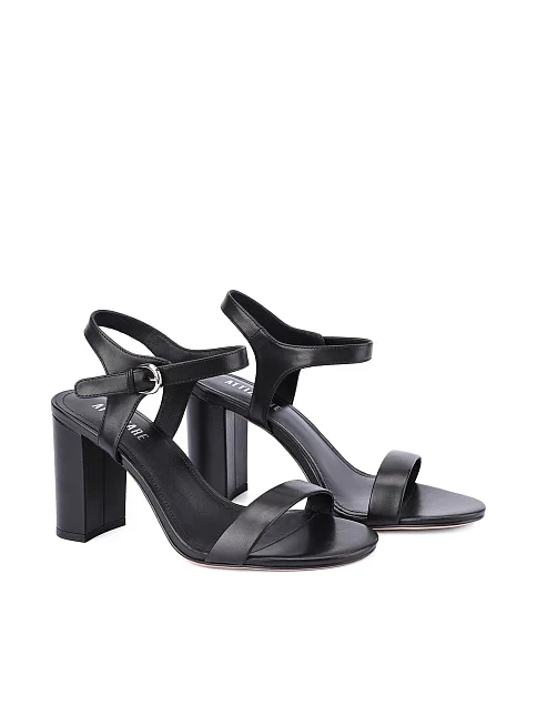 Женские босоножки кожаные черные - фото 3 - Miraton