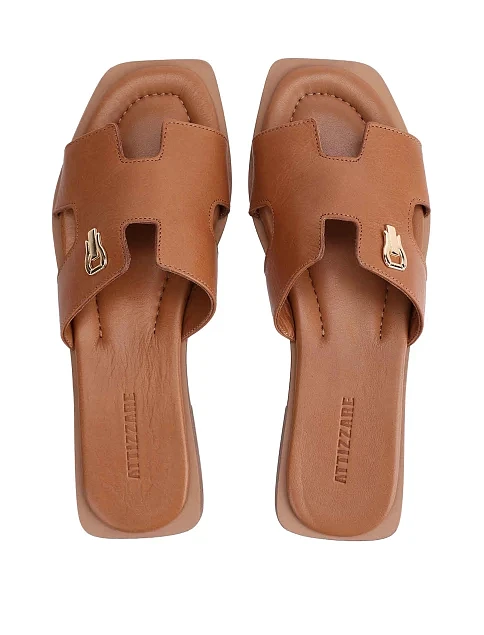 Женские шлепанцы кожаные бежевые - фото 2 - Miraton