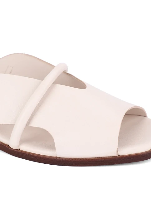 Женские сандалии кожаные рисового цвета - фото 6 - Miraton