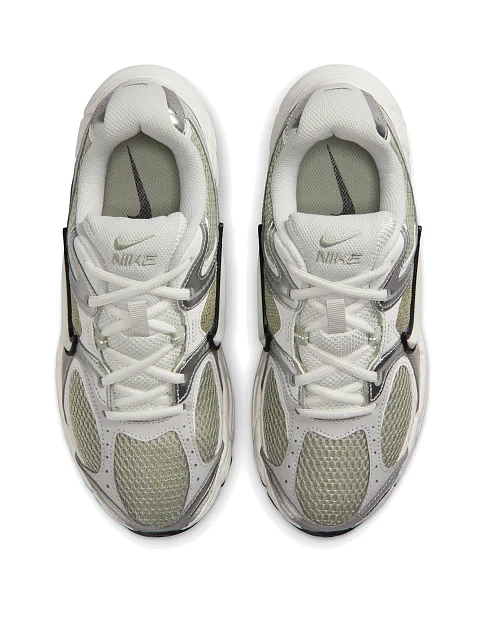 Женские кроссовки Nike V5 RNR текстильные белые - фото 3 - Miraton