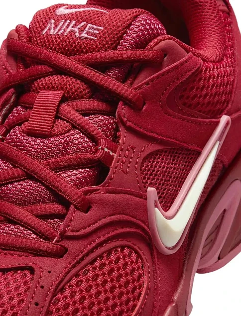Жіночі кросівки Nike V5 RNR SUEDE текстильні червоні - фото 5 - Miraton