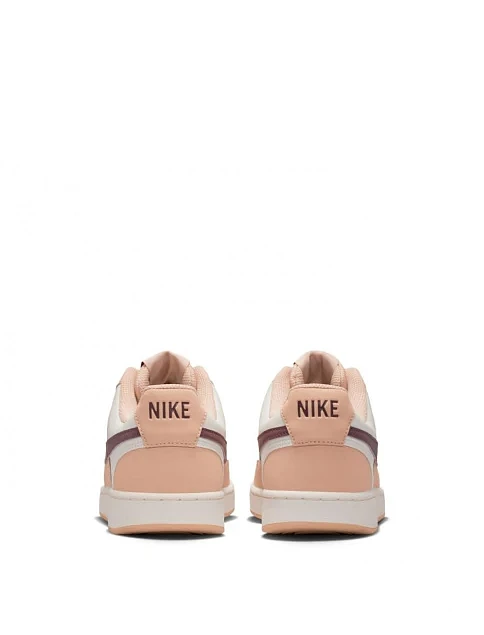 Женские кеды Nike W NIKE COURT VISION LO P NBK из экокожи бежевые - фото 5 - Miraton