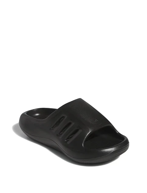 Жіночі шльопанці Adidas adiFOM IIInfinity з екошкіри чорні - фото 3 - Miraton