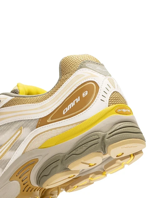 Чоловічі кросівки Saucony PROGRID OMNI 9 шкіряні сірі - фото 8 - Miraton