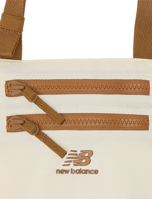 Сумка через плече New Balance Urban Sling Bag бежева текстильна - фото 2 - Miraton
