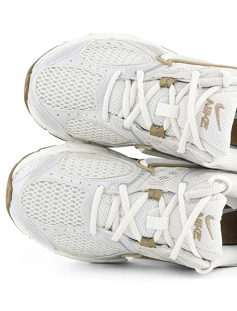 Кросівки Nike - фото 2 - Miraton