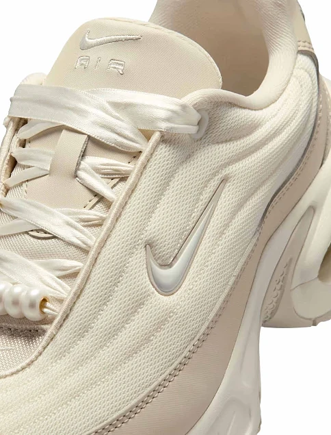 Женские кроссовки Nike AIR MAX PORTAL LE бежевые текстильные - фото 6 - Miraton