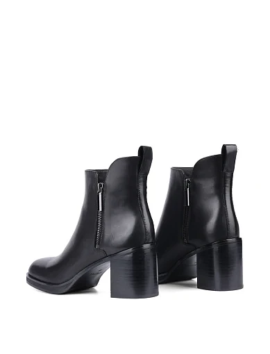 Жіночі черевики Attizzare шкіряні чорні (2335-1) - фото 4 - Miraton