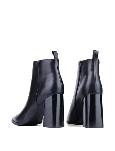 Жіночі черевики Attizzare шкіряні чорні (2358-411-1) - фото 4 - Miraton