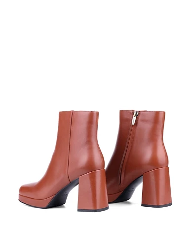 Жіночі черевики Attizzare шкіряні коричневі (271-1501) - фото 4 - Miraton