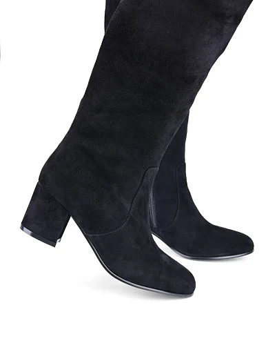 Жіночі ботфорти Attizzare велюрові чорні (3267-2203) - фото 2 - Miraton