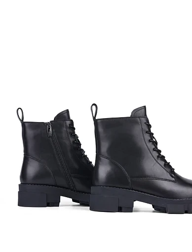 Жіночі черевики Attizzare шкіряні чорні (2302-6 FW24-25) - фото 5 - Miraton