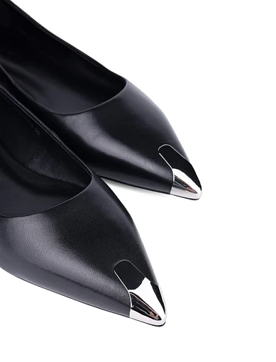 Жіночі балетки MIRATON шкіряні чорні (IS20554-011-H159) - фото 5 - Miraton