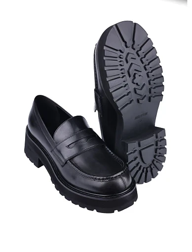 Жіночі туфлі лофери MIRATON шкіряні чорні (YD2616-01-1) - фото 2 - Miraton