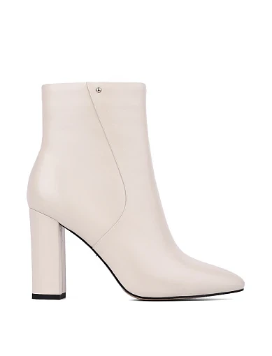 Жіночі черевики MiaMay шкіряні рисового кольору з підкладкою з байки (MA59905-2-21) - фото 2 - Miraton