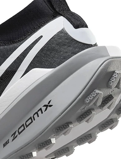 Жіночі кросівки Nike Zegama 2 тканинні чорні (FD5191-001) - фото 8 - Miraton