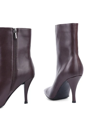 Женские ботинки MIRATON кожаные коричневые - фото 2 - Miraton