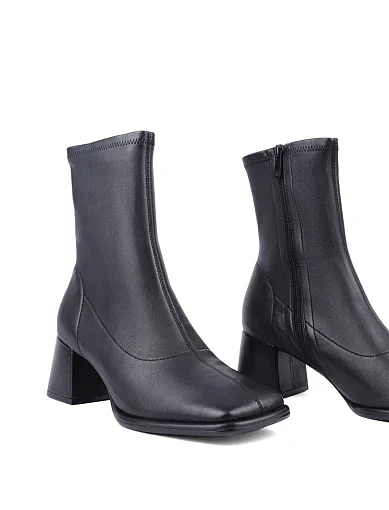 Жіночі черевики MIRATON шкіряні чорні з підкладкою з байки (6572-501-1) - фото 2 - Miraton