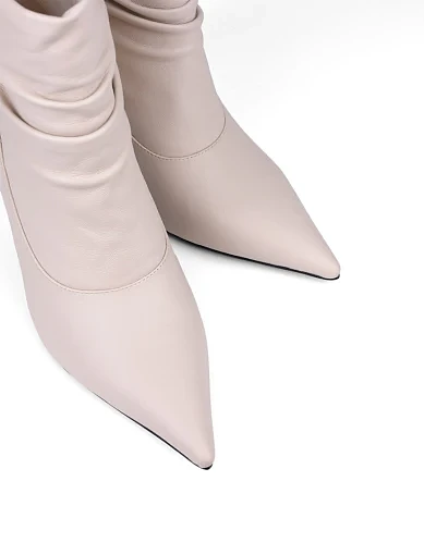 Жіночі черевики MiaMay шкіряні рисового кольору на високій шпильці (698005R-502) - фото 5 - Miraton