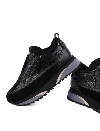 Жіночі кросівки Attizzare шкіряні чорні (7736-48) - фото 2 - Miraton