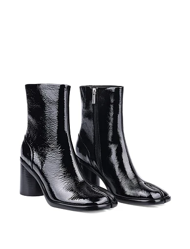 Жіночі черевики MIRATON лакові чорні з підкладкою з байки (GT20569-022-QP381) - фото 3 - Miraton