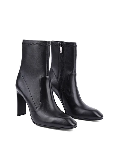 Жіночі черевики MIRATON шкіряні чорні з підкладкою з натуральної шкіри (GT20590-04-1) - фото 3 - Miraton