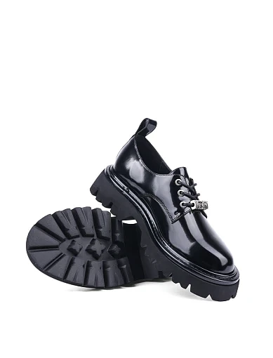 Жіночі туфлі MIRATON з масляної шкіри чорні (2451A-18-1) - фото 2 - Miraton