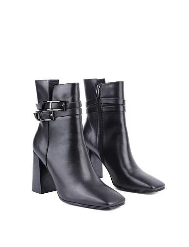 Жіночі черевики Attizzare шкіряні чорні з підкладкою з байки (2503-612-1) - фото 3 - Miraton