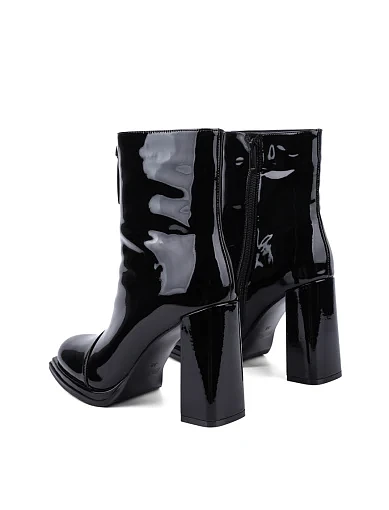 Жіночі черевики MIRATON лакові чорні з підкладкою з байки (8101X-0605-H154) - фото 4 - Miraton