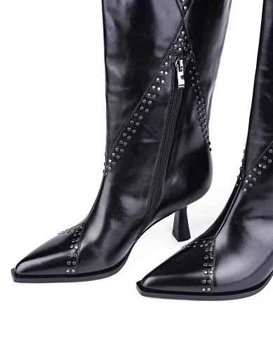 Жіночі чоботи MIRATON з масляної шкіри чорні з підкладкою з байки (8103H-1502-N400) - фото 6 - Miraton