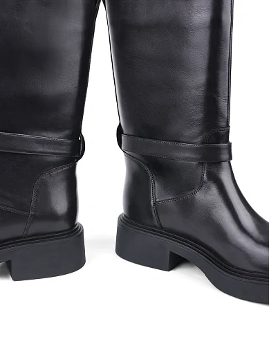 Жіночі черевики MIRATON шкіряні чорні з підкладкою з байки (877H-1023-N04) - фото 2 - Miraton