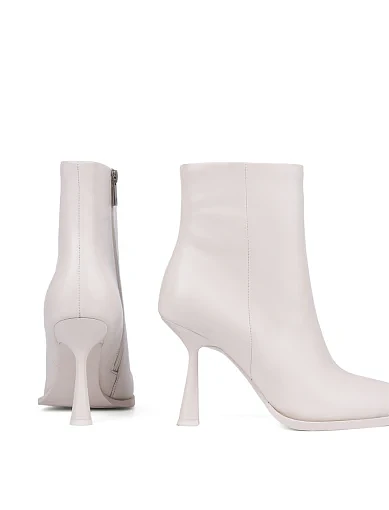 Жіночі черевики MIRATON шкіряні рисового кольору з підкладкою з байки (G316-83) - фото 2 - Miraton