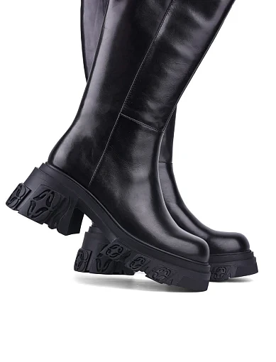 Жіночі чоботи MIRATON шкіряні чорні з підкладкою з байки (835-241506) - фото 2 - Miraton
