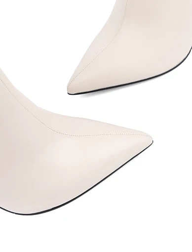 Женские ботинки MiaMay кожаные рисового цвета с подкладкой из байки - фото 5 - Miraton