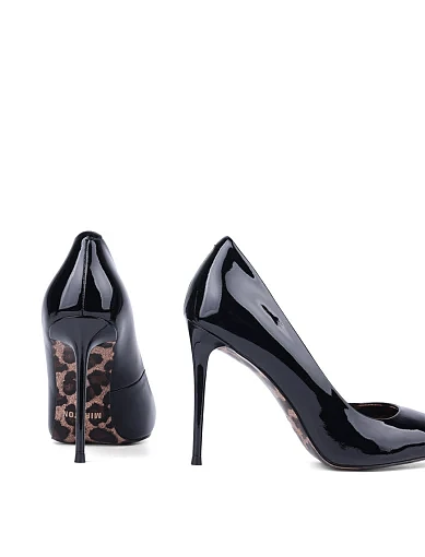 Жіночі туфлі MIRATON лакові чорні (2482-2-15) - фото 2 - Miraton