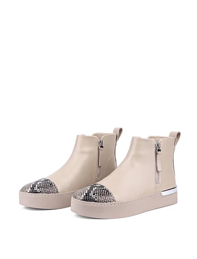 Жіночі черевики Attizzare шкіряні бежеві з підкладкою з повсті (2418-0401-1) - фото 3 - Miraton