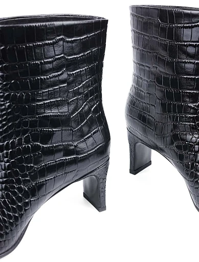 Жіночі черевики MIRATON шкіряні чорні з підкладкою з байки (2546-0704-1R) - фото 2 - Miraton