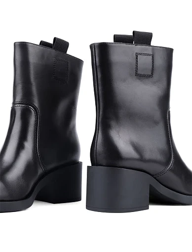 Жіночі черевики MIRATON шкіряні чорні з підкладкою з байки (2555-0501) - фото 2 - Miraton