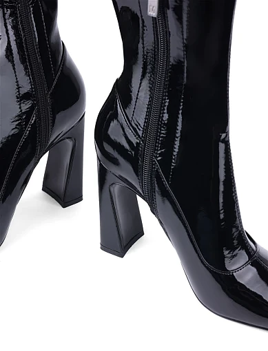 Жіночі черевики MIRATON лакові чорні з підкладкою з натуральної шкіри (L2317-3) - фото 3 - Miraton