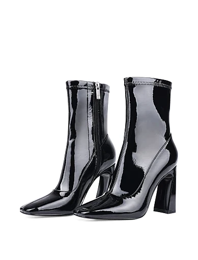 Жіночі черевики MIRATON лакові чорні з підкладкою з натуральної шкіри (L2317-3) - фото 4 - Miraton