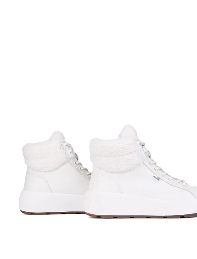 Жіночі черевики Love Moschino шкіряні молочного кольору (JA15175G1L242JLIAG) - фото 4 - Miraton