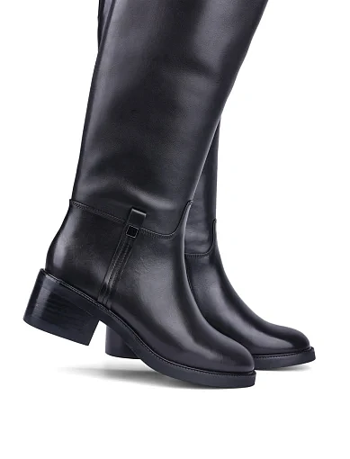 Жіночі ботфорти Attizzare шкіряні чорні з підкладкою з натурального хутра (WS7191-18-10RM-N560K) - фото 2 - Miraton