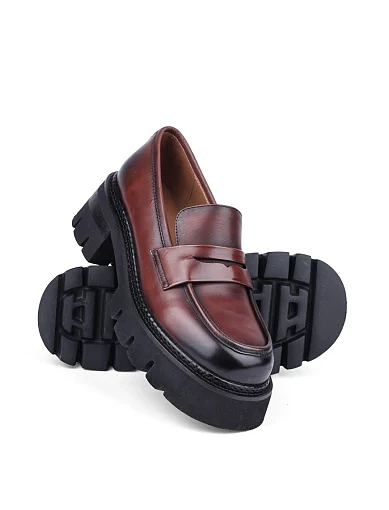 Жіночі туфлі MIRATON шкіряні коричневі (NQ513-2L-H273) - фото 2 - Miraton