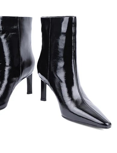 Жіночі черевики MIRATON з масляної шкіри чорні з підкладкою з байки (S1018D-165) - фото 2 - Miraton