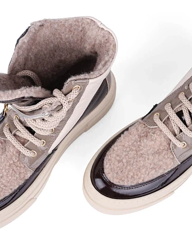 Жіночі черевики Elena лакові молочного кольору (20339) - фото 5 - Miraton