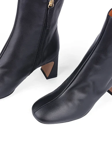 Жіночі черевики Angel Alarcon шкіряні чорні (24537-303A) - фото 6 - Miraton
