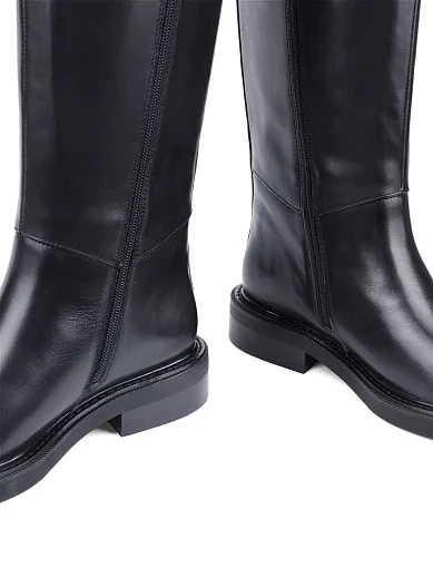 Женские сапоги Attizzare кожаные черные с подкладкой из натурального меха - фото 2 - Miraton