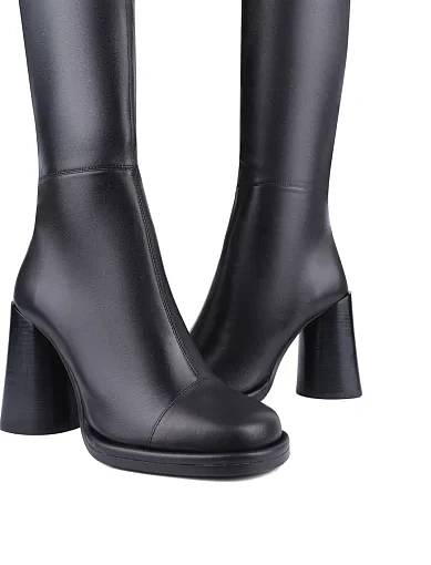 Жіночі ботфорти MIRATON шкіряні чорні з підкладкою з байки (8715-2310-1) - фото 2 - Miraton